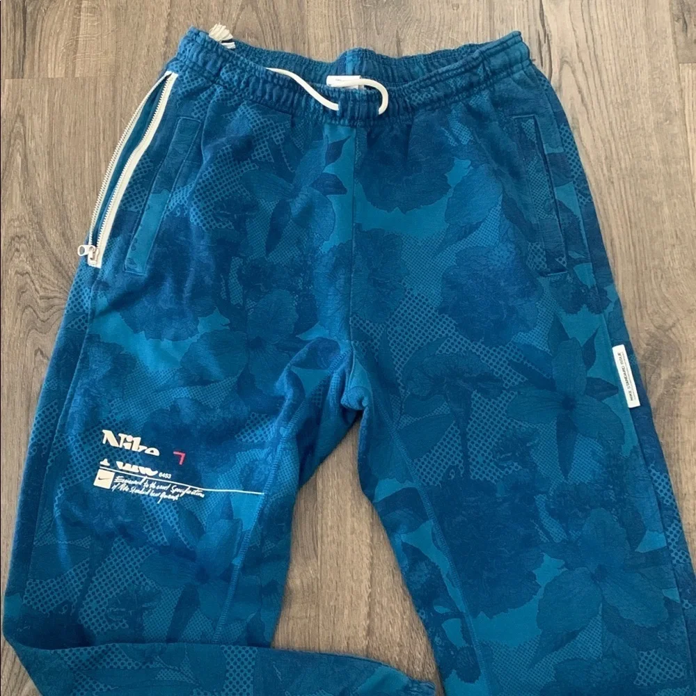 Nike please see